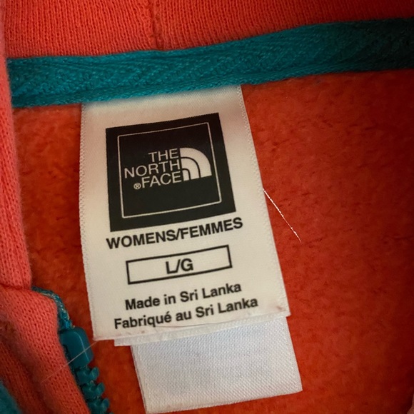 Northface women’s hoodie - Picture 2 of 2